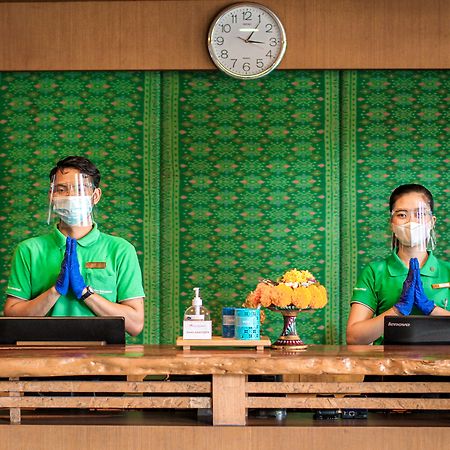 Swiss-Belexpress Kuta Legian Hotell Exteriör bild