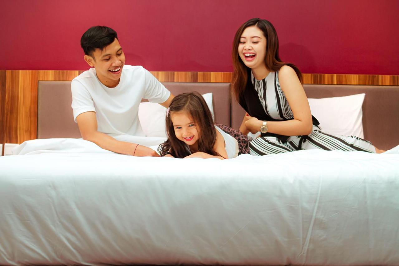 Swiss-Belexpress Kuta Legian Hotell Exteriör bild