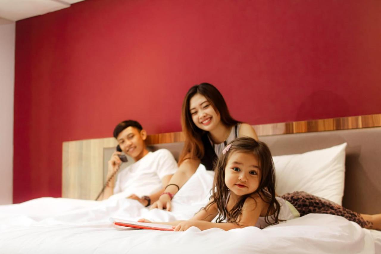 Swiss-Belexpress Kuta Legian Hotell Exteriör bild