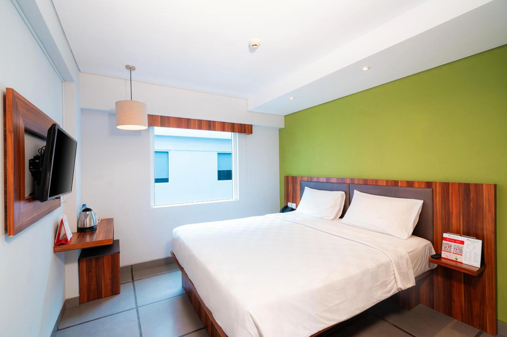 Swiss-Belexpress Kuta Legian Hotell Exteriör bild